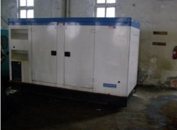 龙华康明斯150kw大型柴油二手发电机组